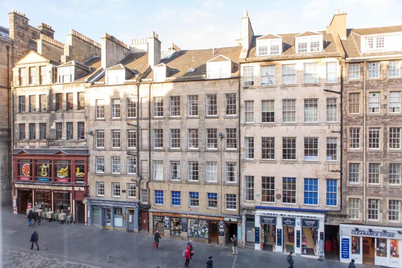 Royal Mile - Old Town Apartment Edimburgo Esterno foto