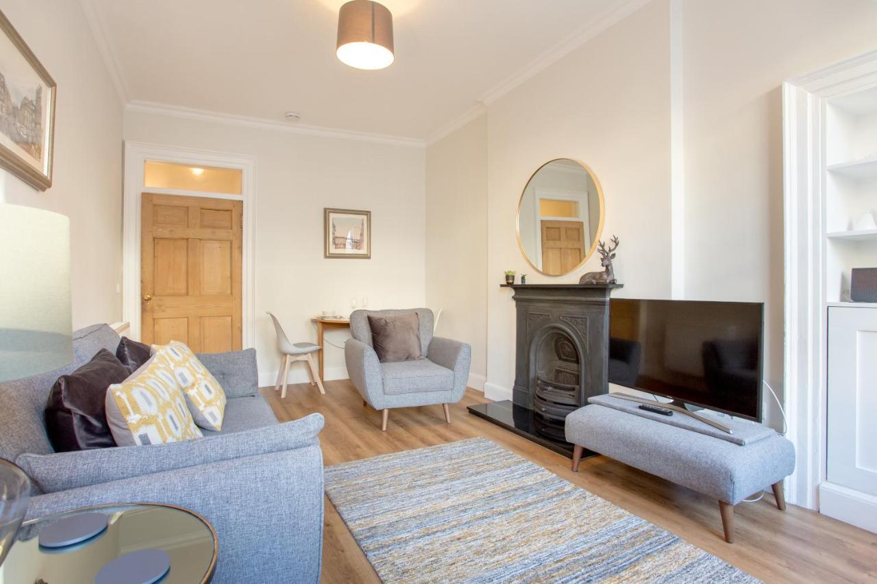 Royal Mile - Old Town Apartment Edimburgo Esterno foto