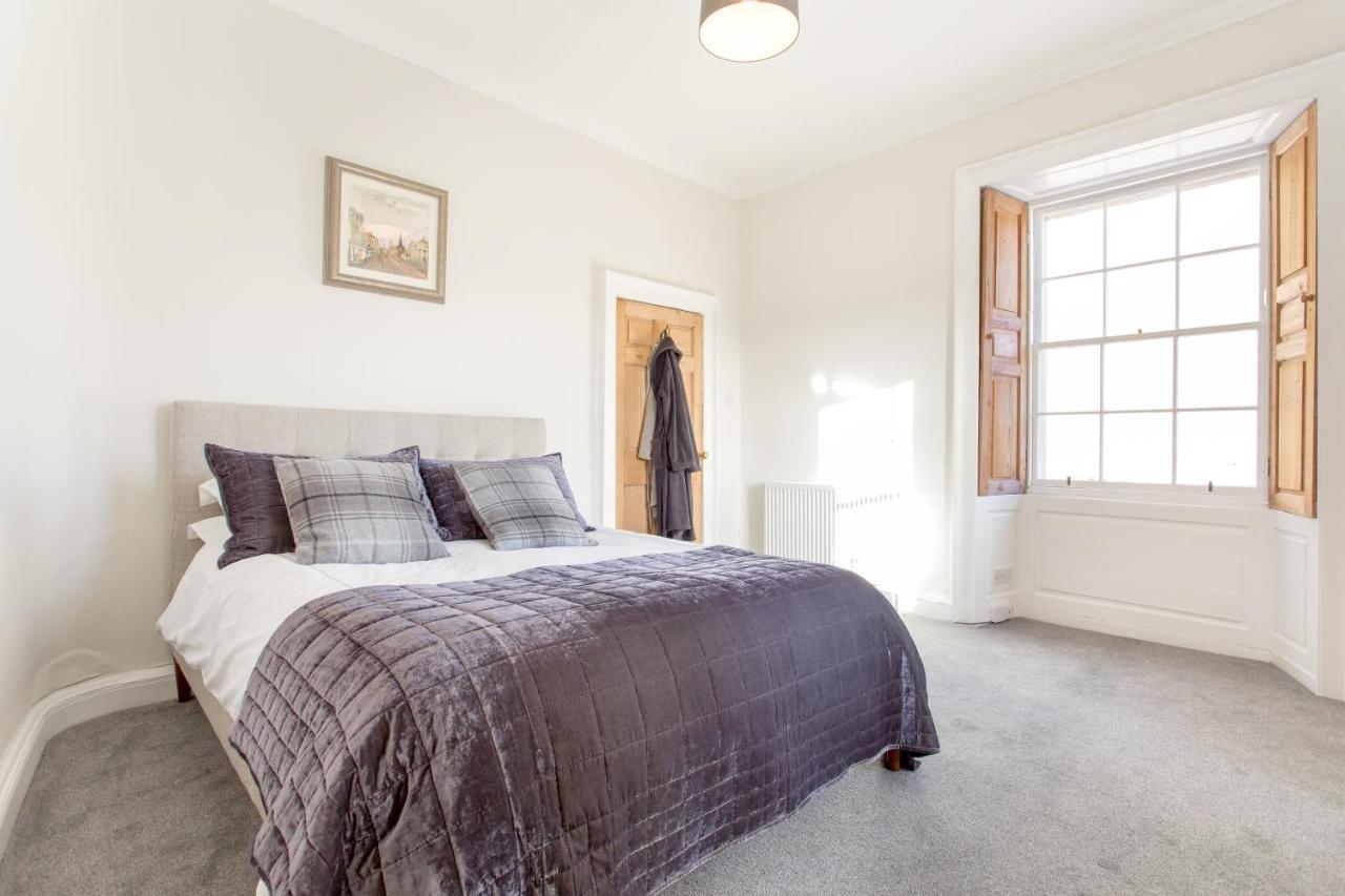Royal Mile - Old Town Apartment Edimburgo Esterno foto